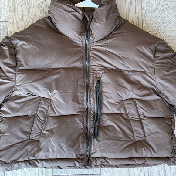 Brown puffer jacket - Picture 2 of 6